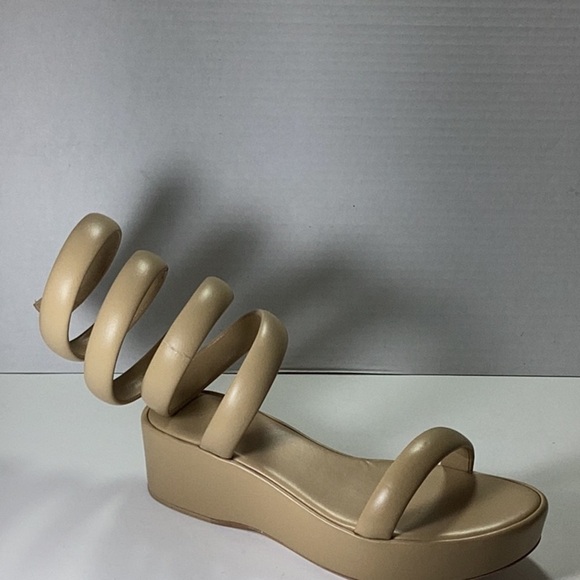 Women's Natural Snake-embossed Leather Ankle Wrap Sandals - Picture 4 of 9